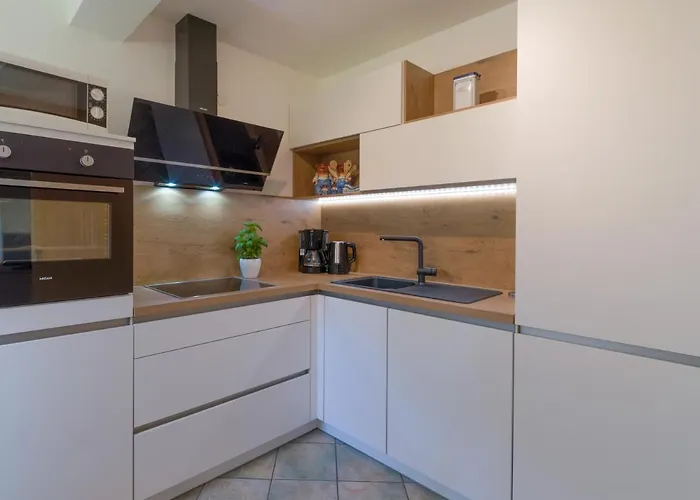 Biechl * 마우라흐